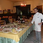 曼爱苏泰酒店 住宿加早餐酒店 4*