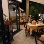 曼爱苏泰酒店 4* 梅伦杜尼奥