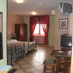 曼爱苏泰酒店